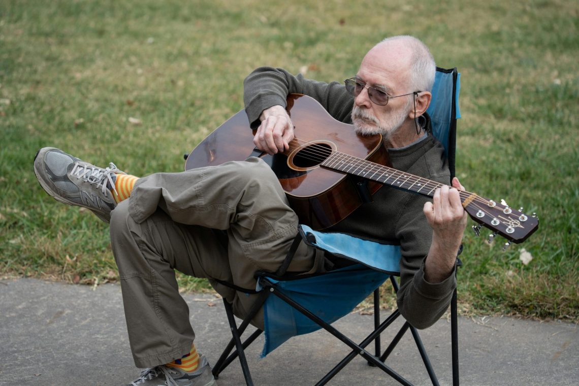 6 Inexpensive Ways to Rekindle Your Relationship with an Old Acoustic Guitar